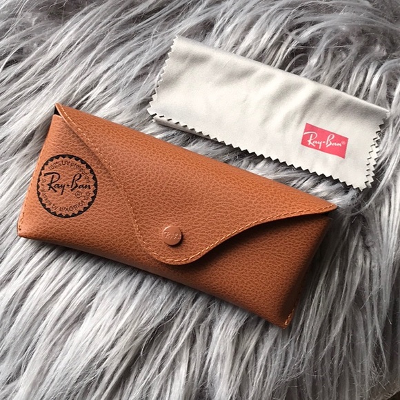 Ray-Ban case - Picture 2 of 3